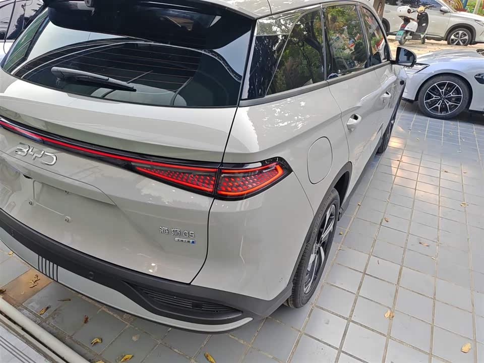 BYD Sea Lion 05 DM-i