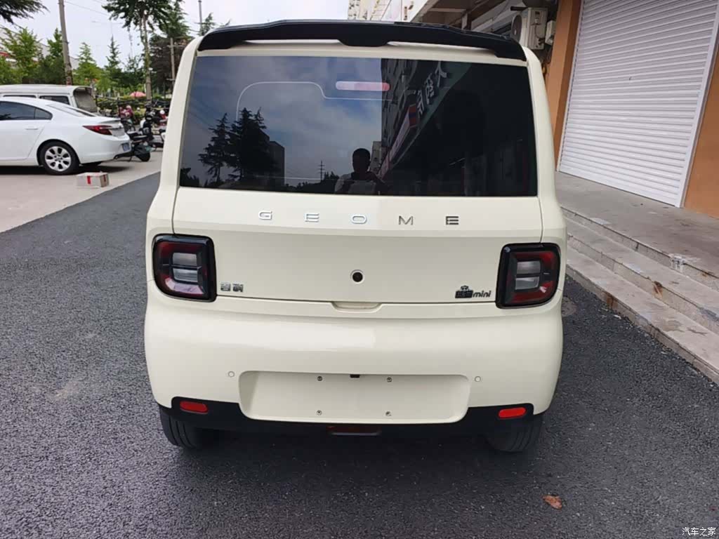 Geely Panda, 2025 6