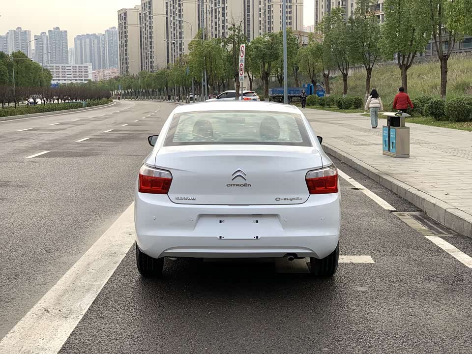 Citroen Elysee