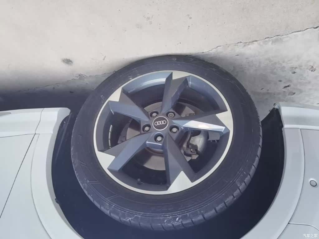Audi Q3, 2023 23