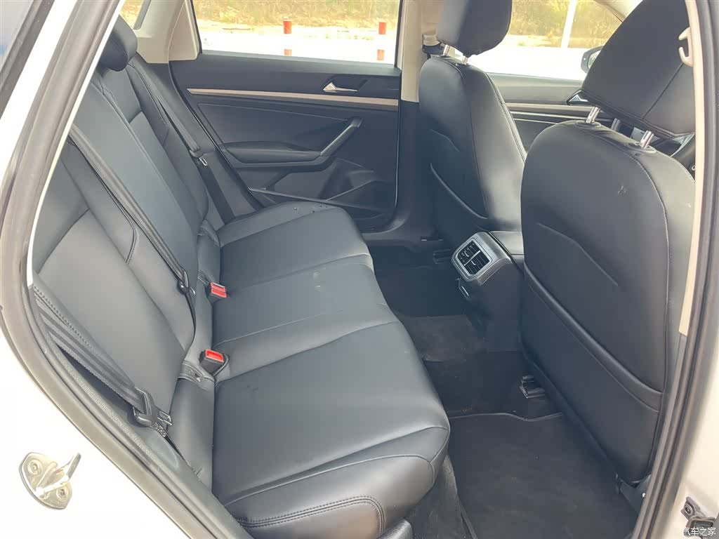 Volkswagen Lavida, 2020 6