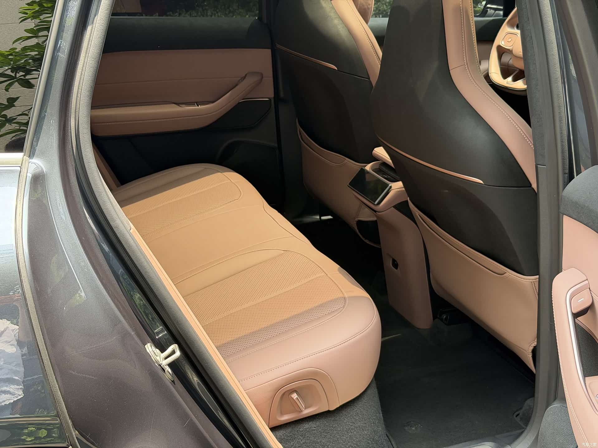 NIO EC6, 2024 14