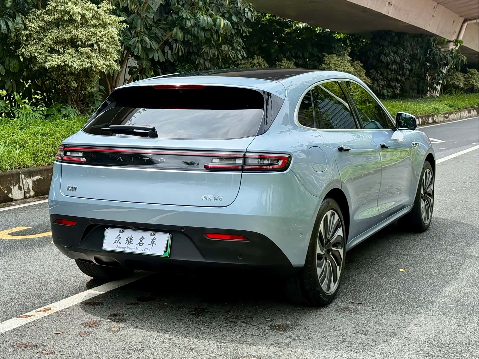 AITO M5, 2023 6