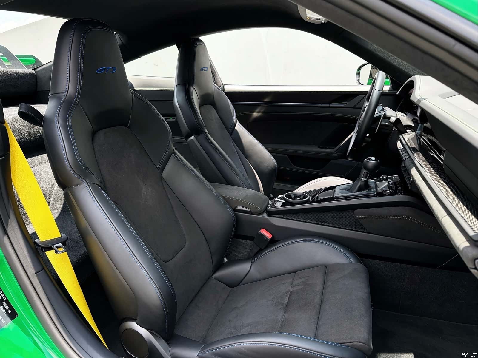 Porsche 911, 2025 14