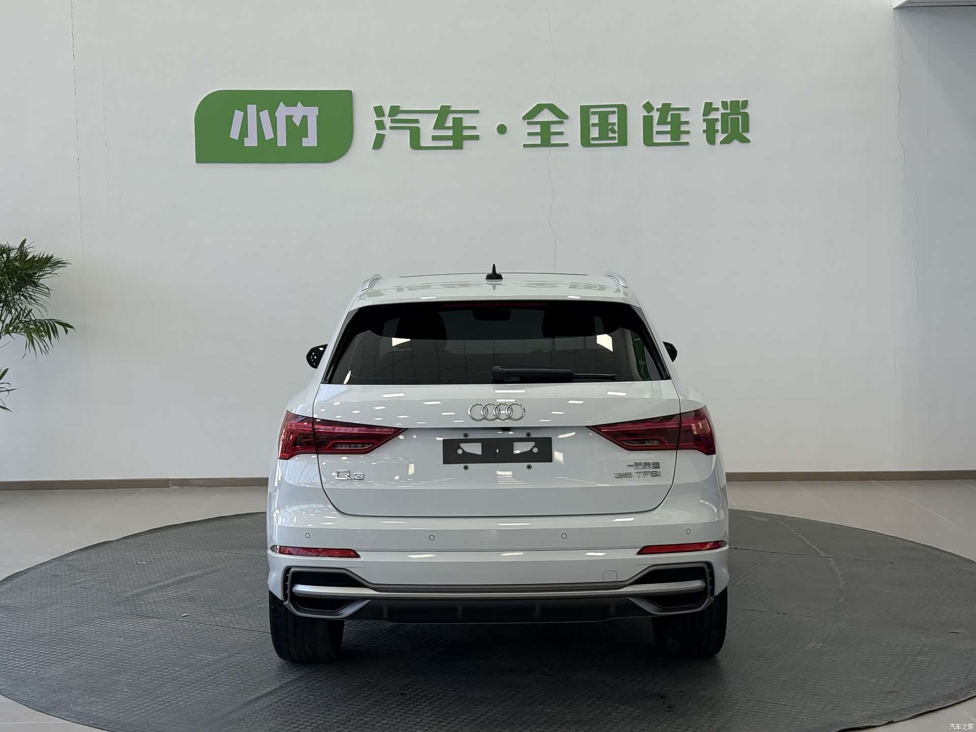 Audi Q3, 2023 6