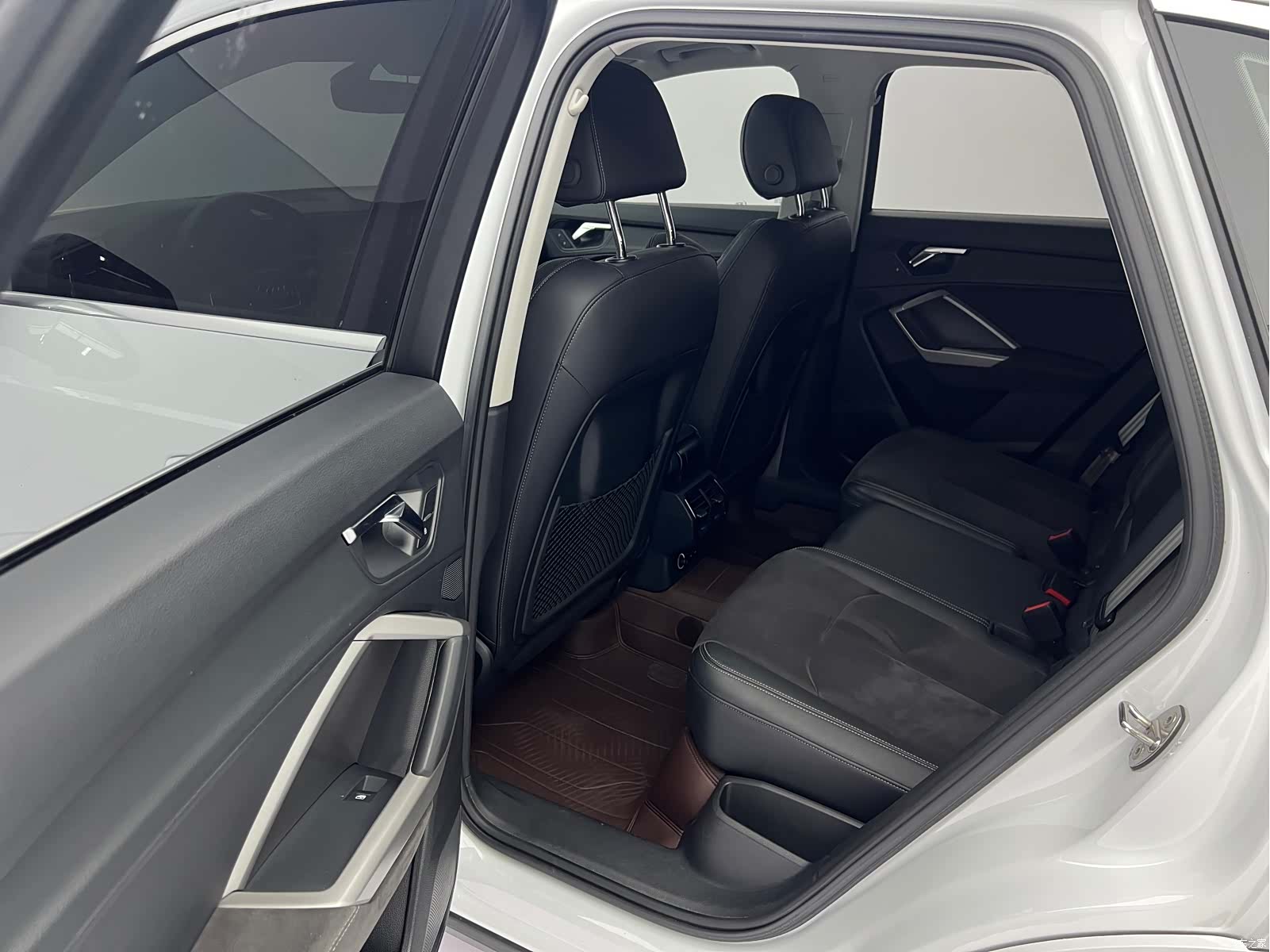 Audi Q3, 2022 17