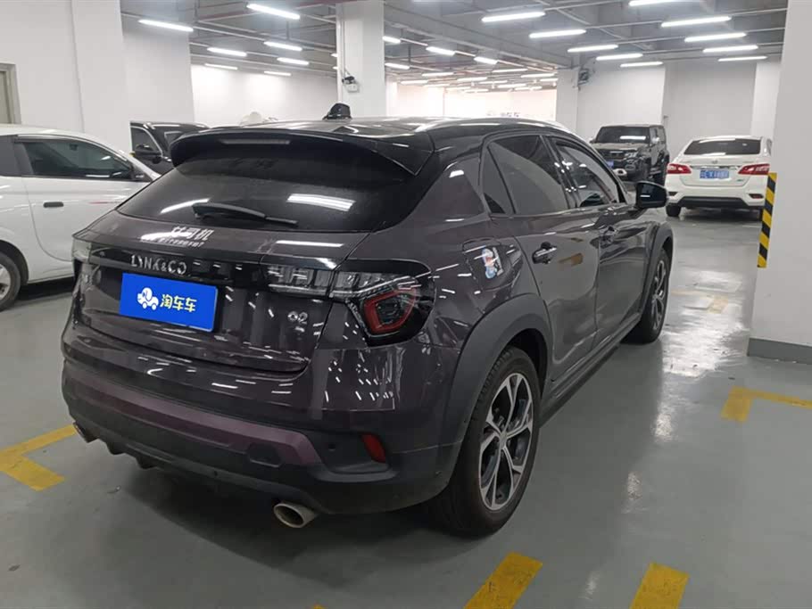 Lynk & Co 02
