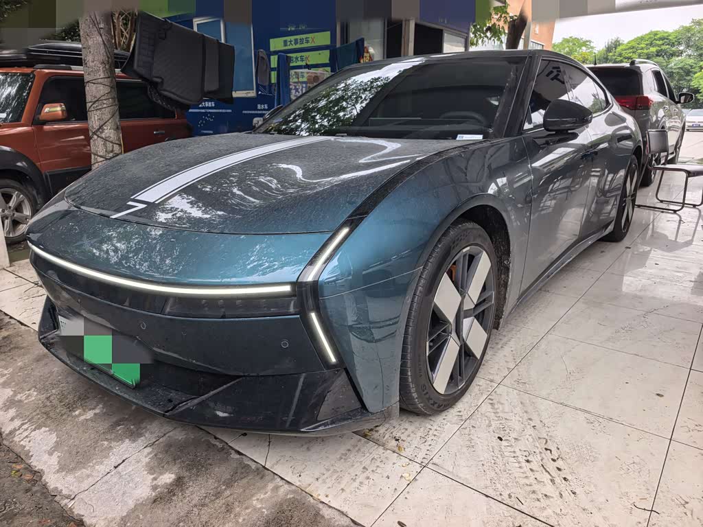 XPENG P7