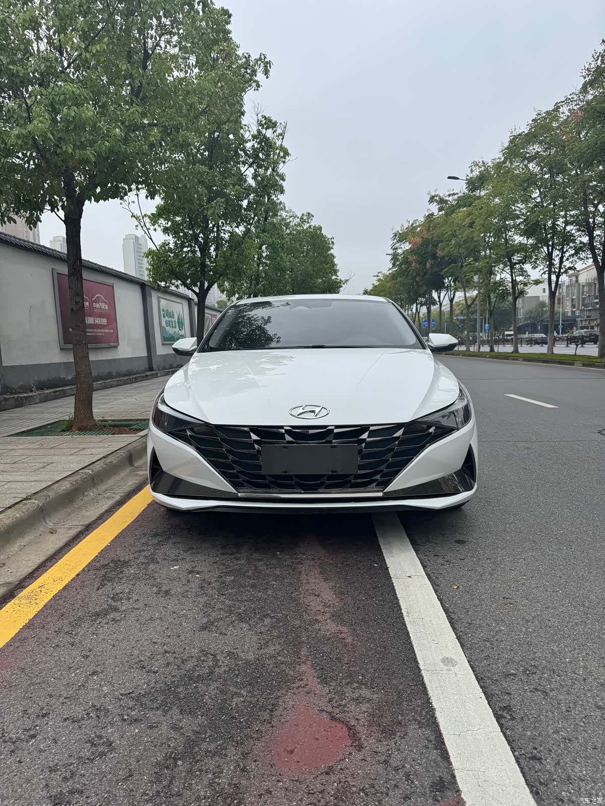 Hyundai Elantra, 2022 2