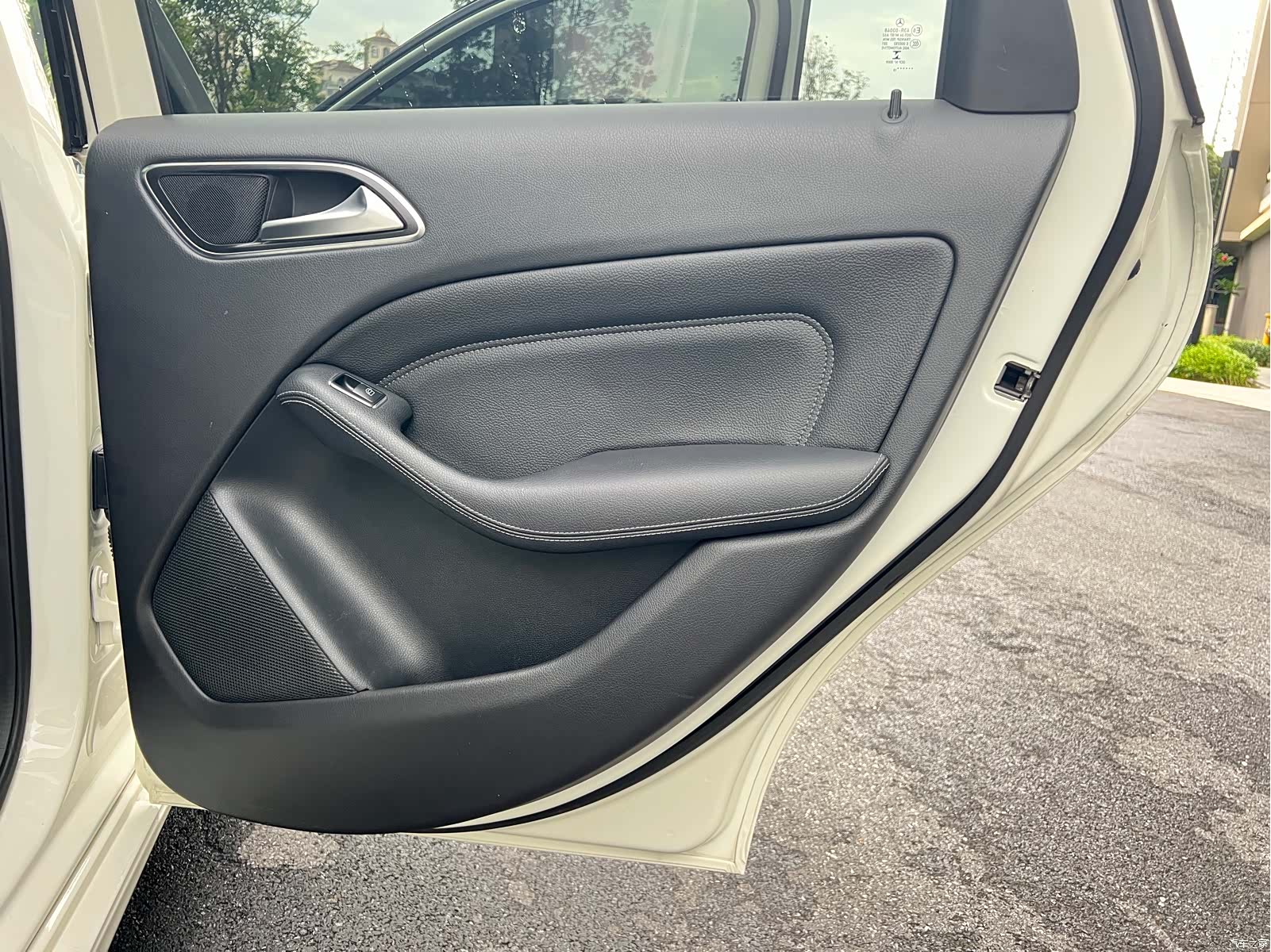 Mercedes-Benz B-Class, 2018 35