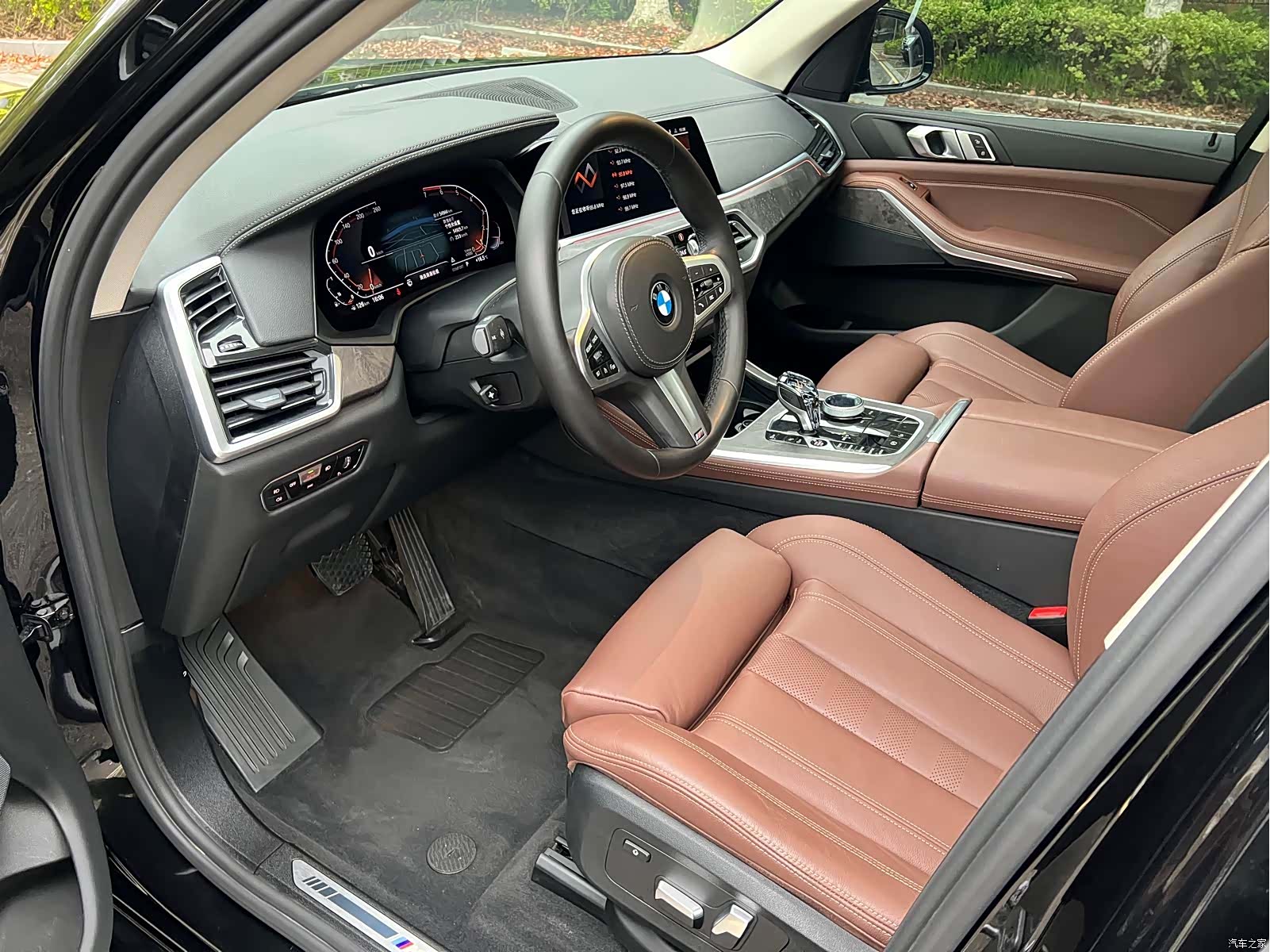 BMW X5, 2021 9