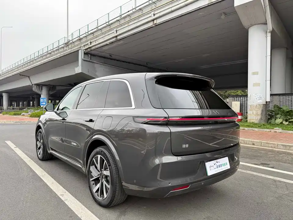 Li Auto Ideal L8