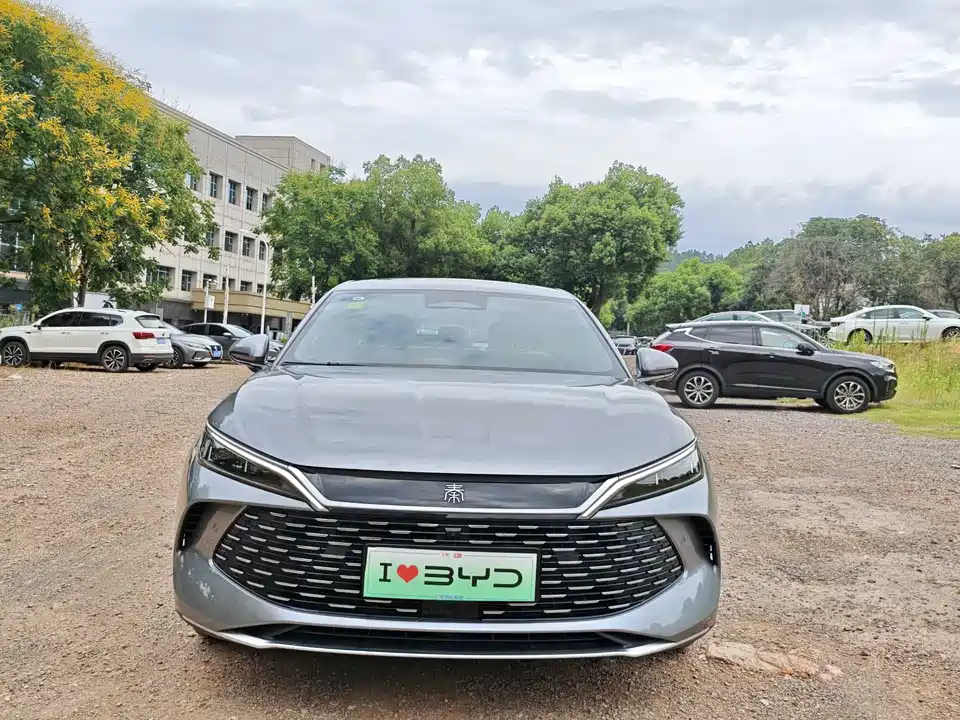 BYD Qin L