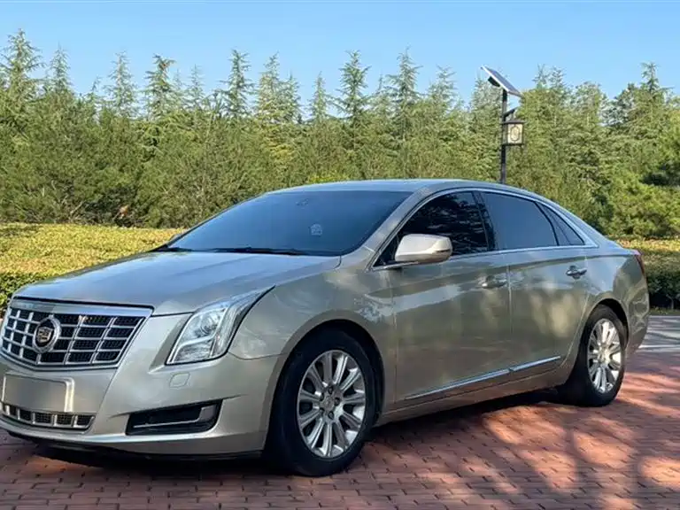 Cadillac XTS
