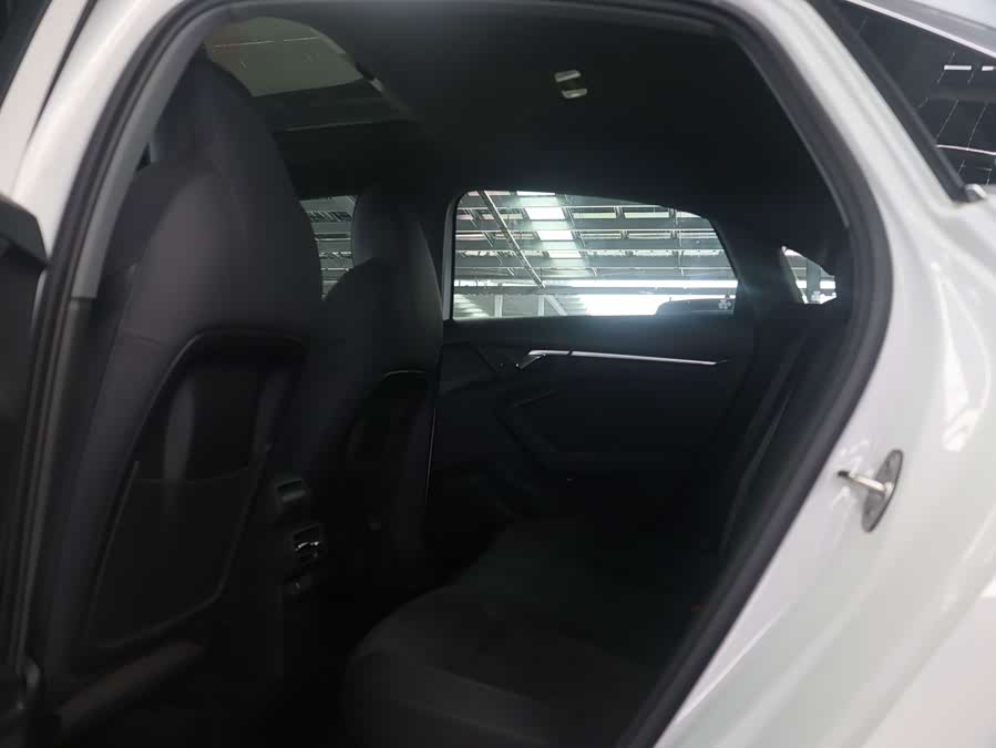 Audi A3 2022, фото 8