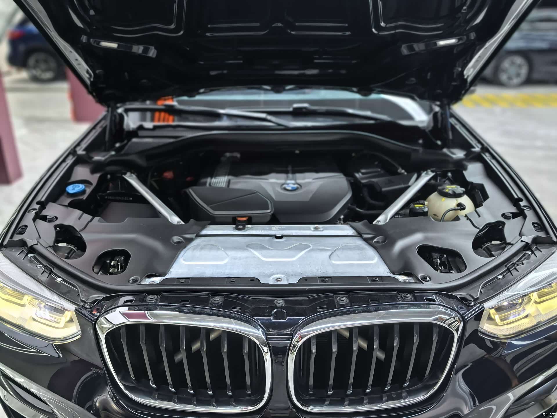 BMW X4, 2019 35
