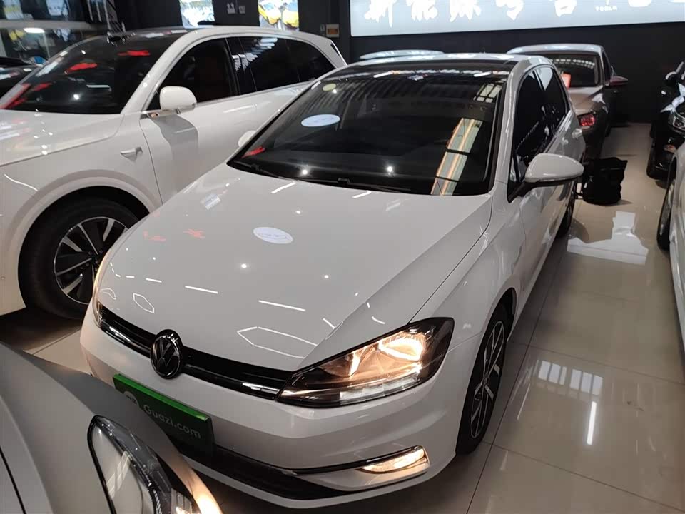 Volkswagen golf