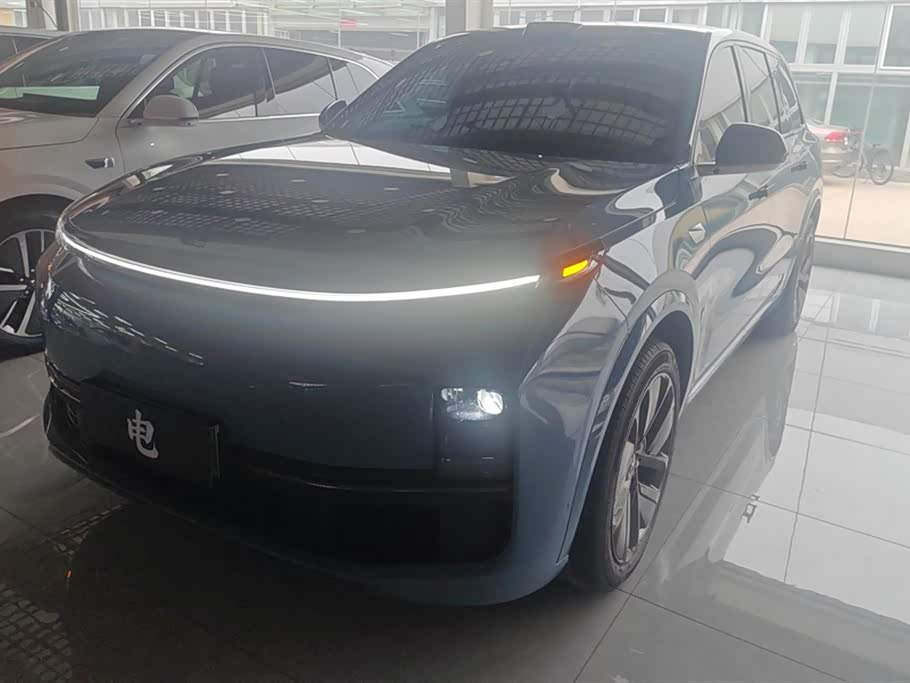 Li Auto L9