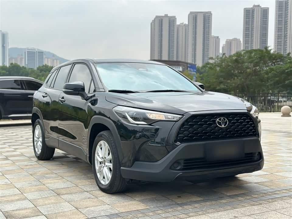 Toyota Corolla Sharp amplifier