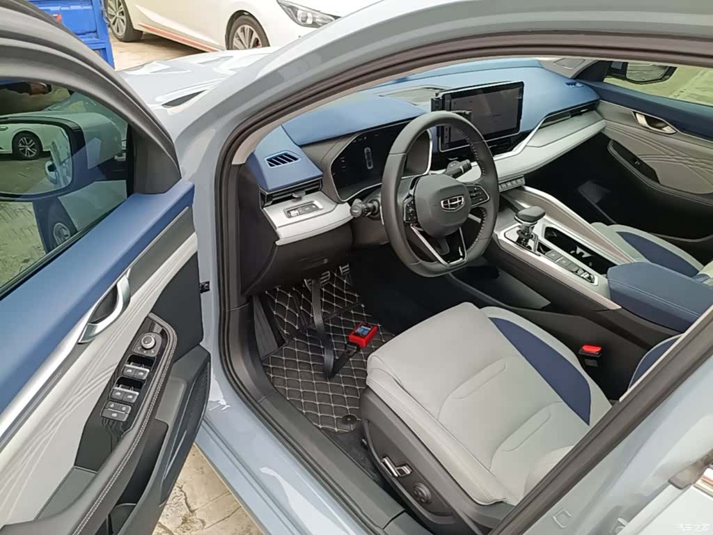 Geely Preface, 2023 16