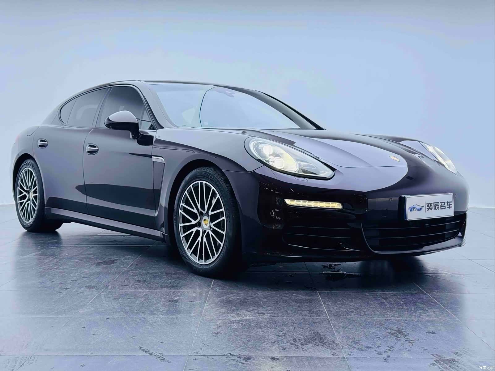 Porsche Panamera, 2014 3