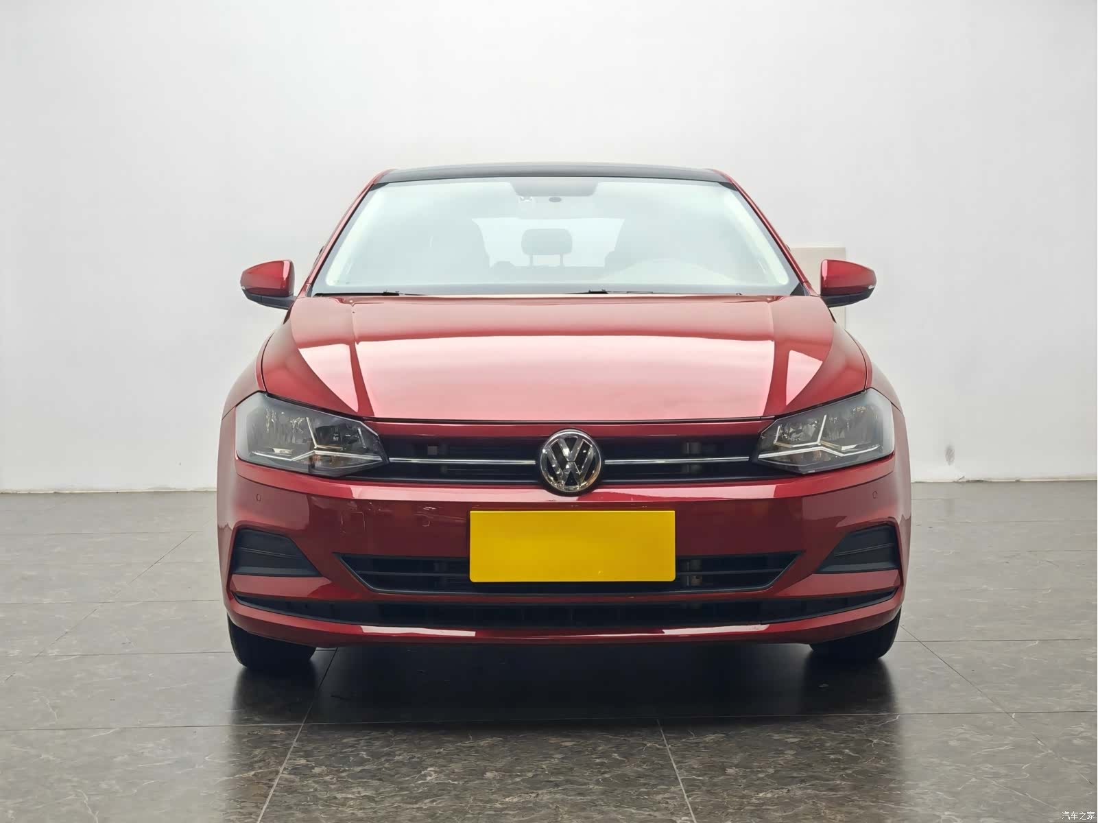 Volkswagen Polo, 2020 все фото