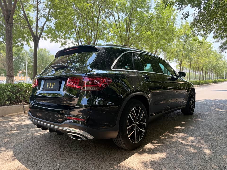 Mercedes-Benz GLC Mercedes-Benz GLC