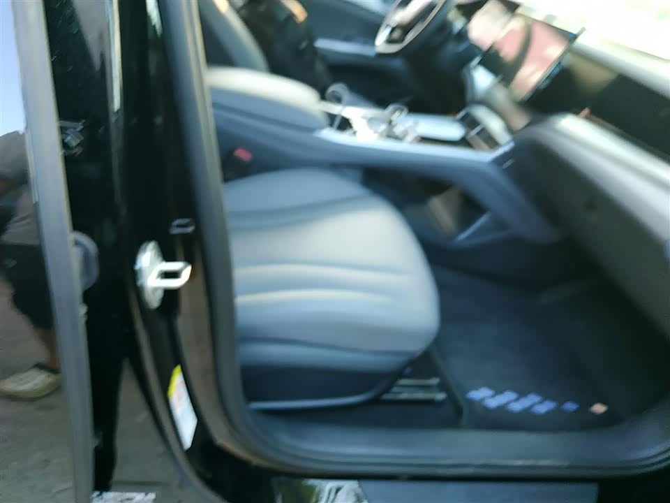 BYD Seal 07 DM-i BYD Seal 07 DM-i