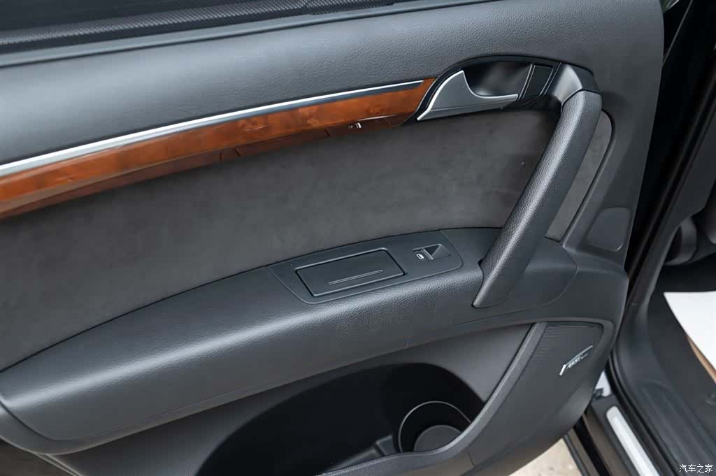 Audi Q7, 2015 45