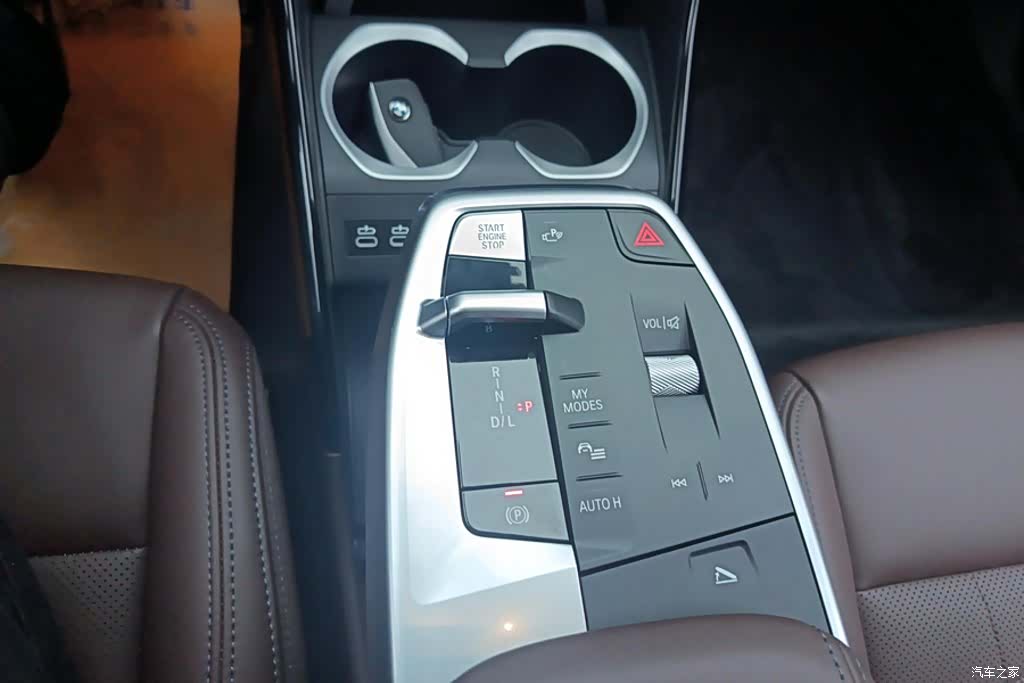 BMW X1, 2025 16