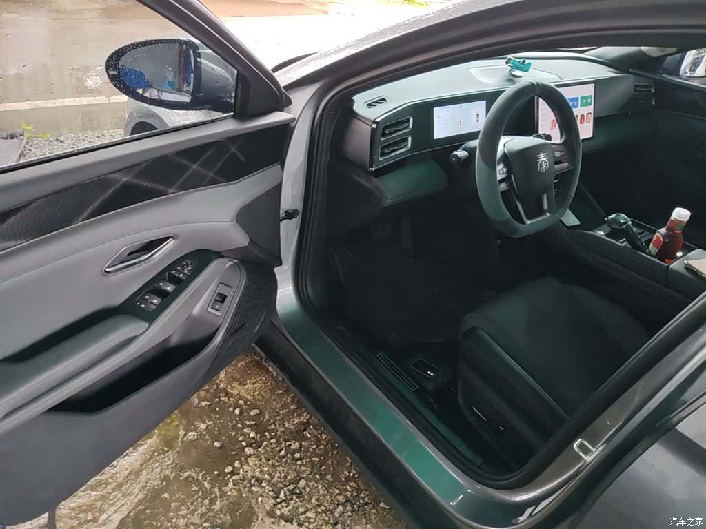 BYD Qin, 2025 16