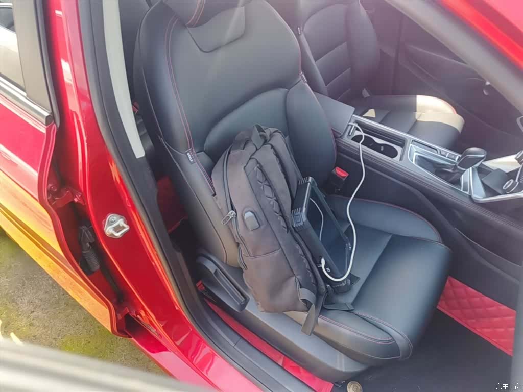 Geely Binray, 2021 25