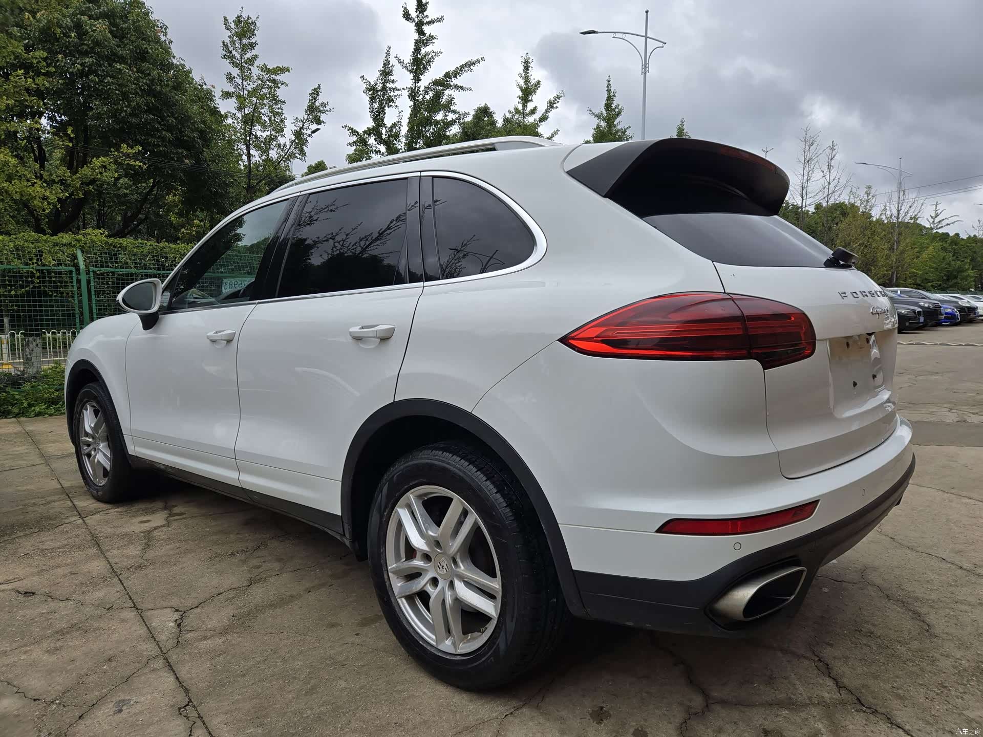 Porsche Cayenne, 2015 9