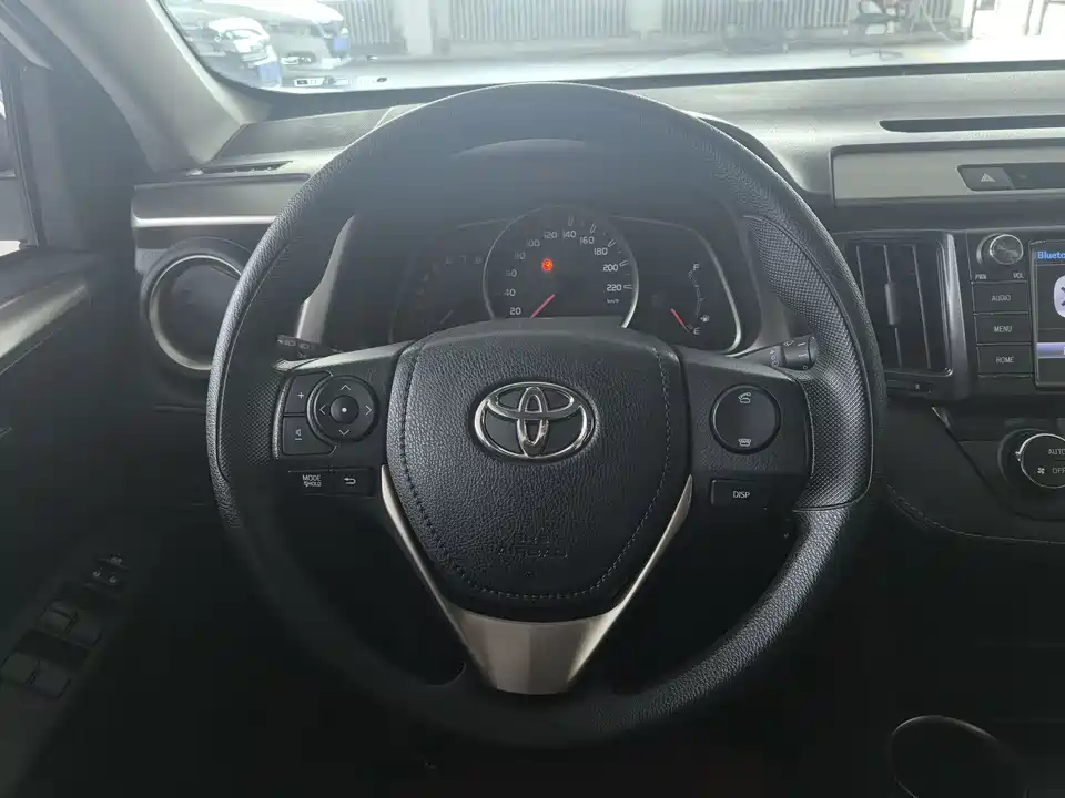 Toyota RAV4 Rongfang