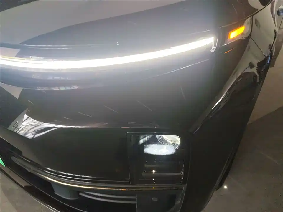 Li Auto Ideal L7