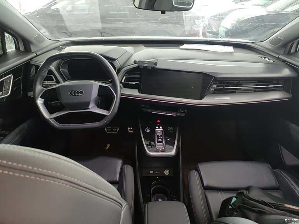 Audi Q4 e-tron, 2023 10