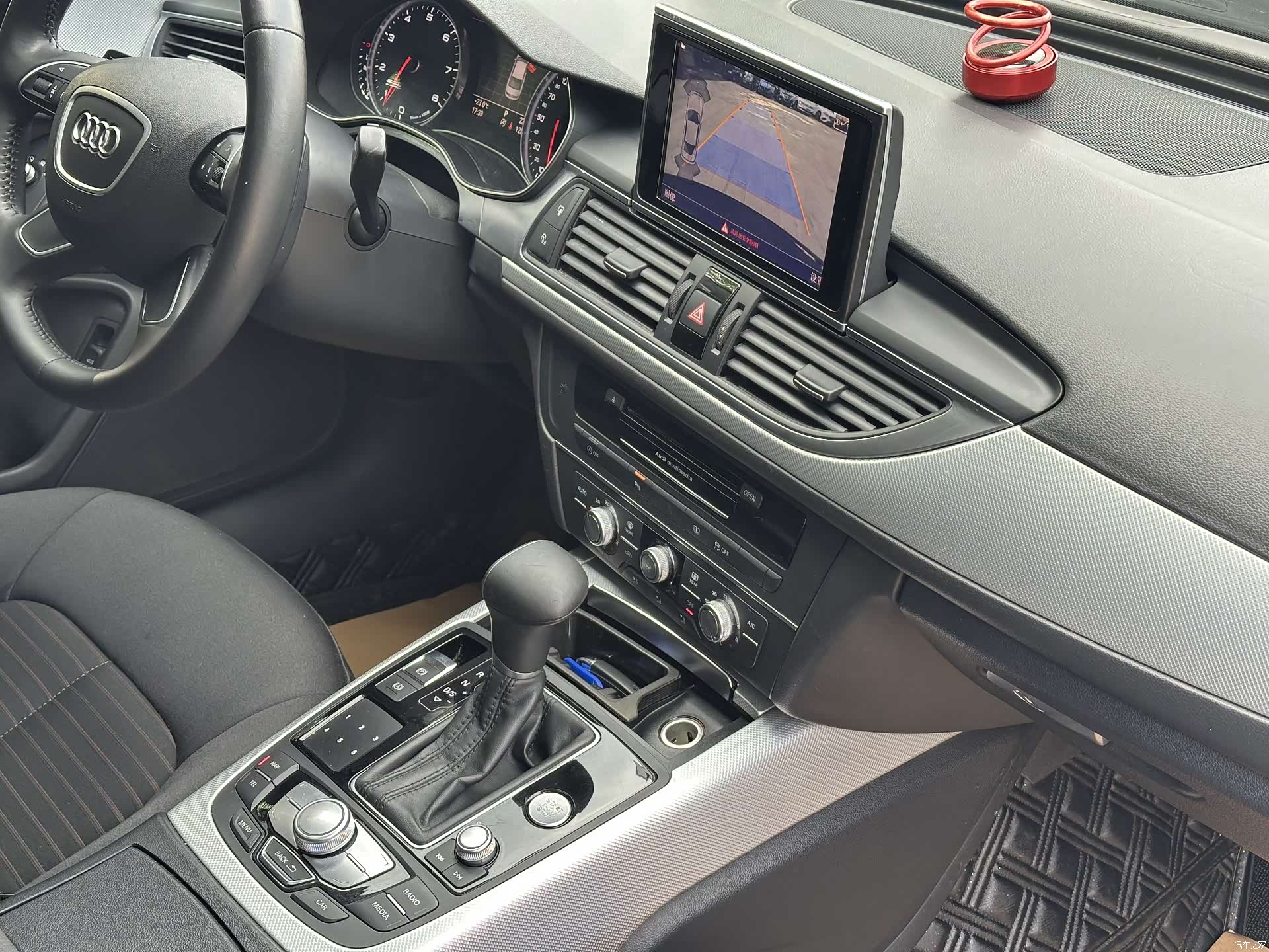 Audi A6L, 2016 15
