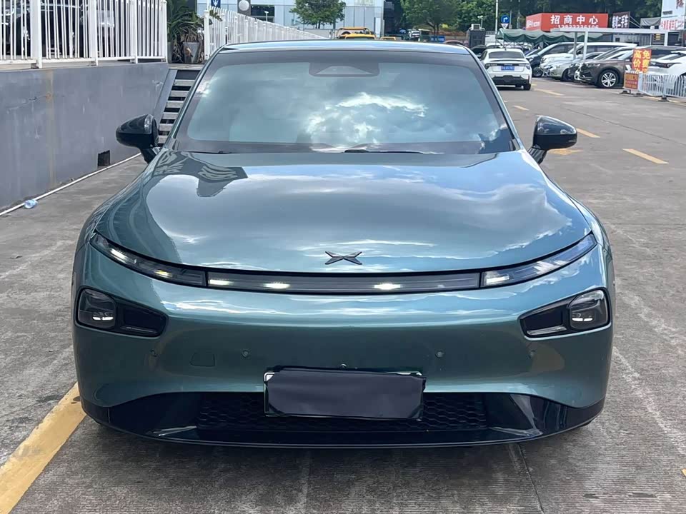 XPENG P7