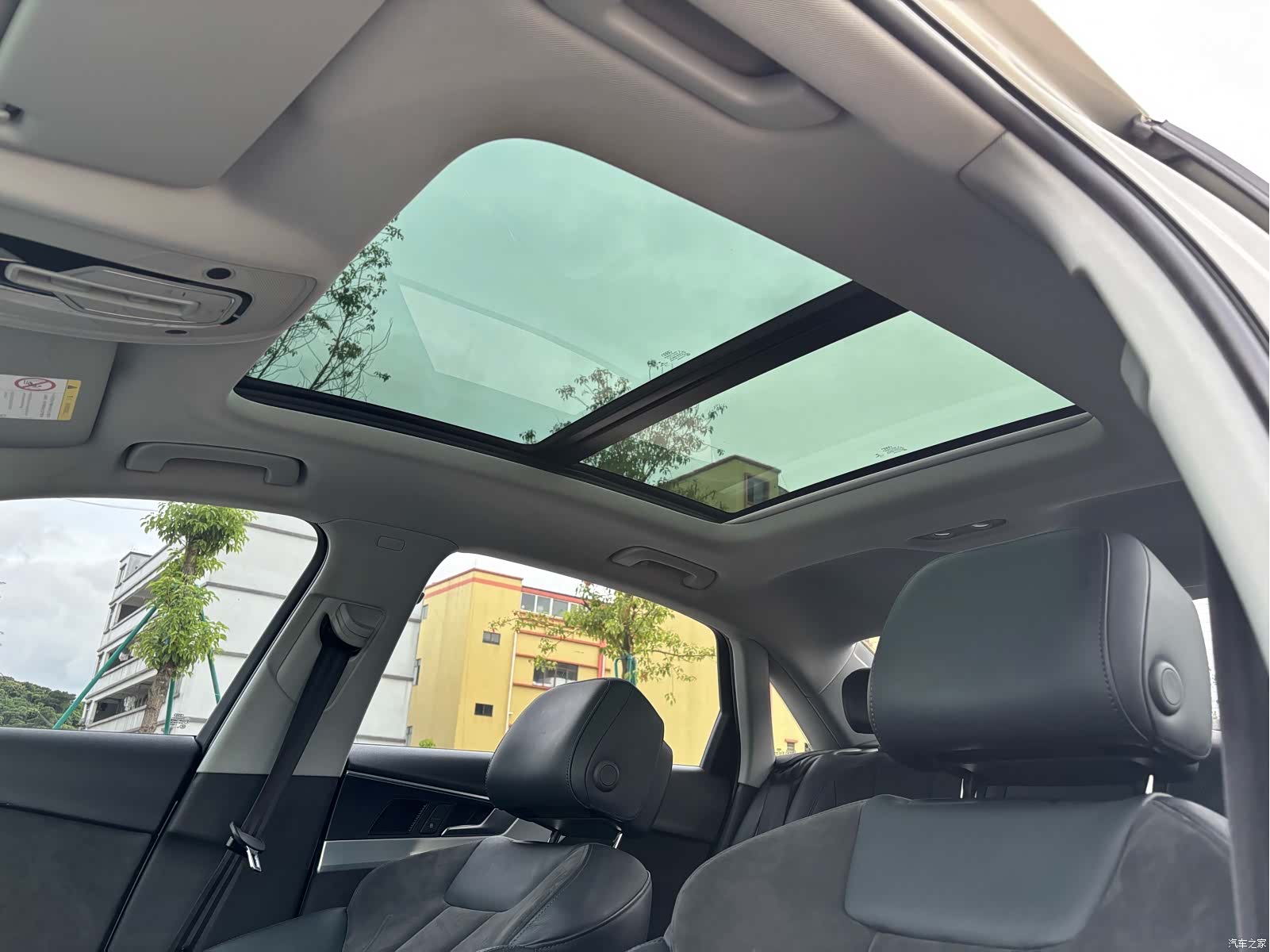 Audi A4L, 2018 25