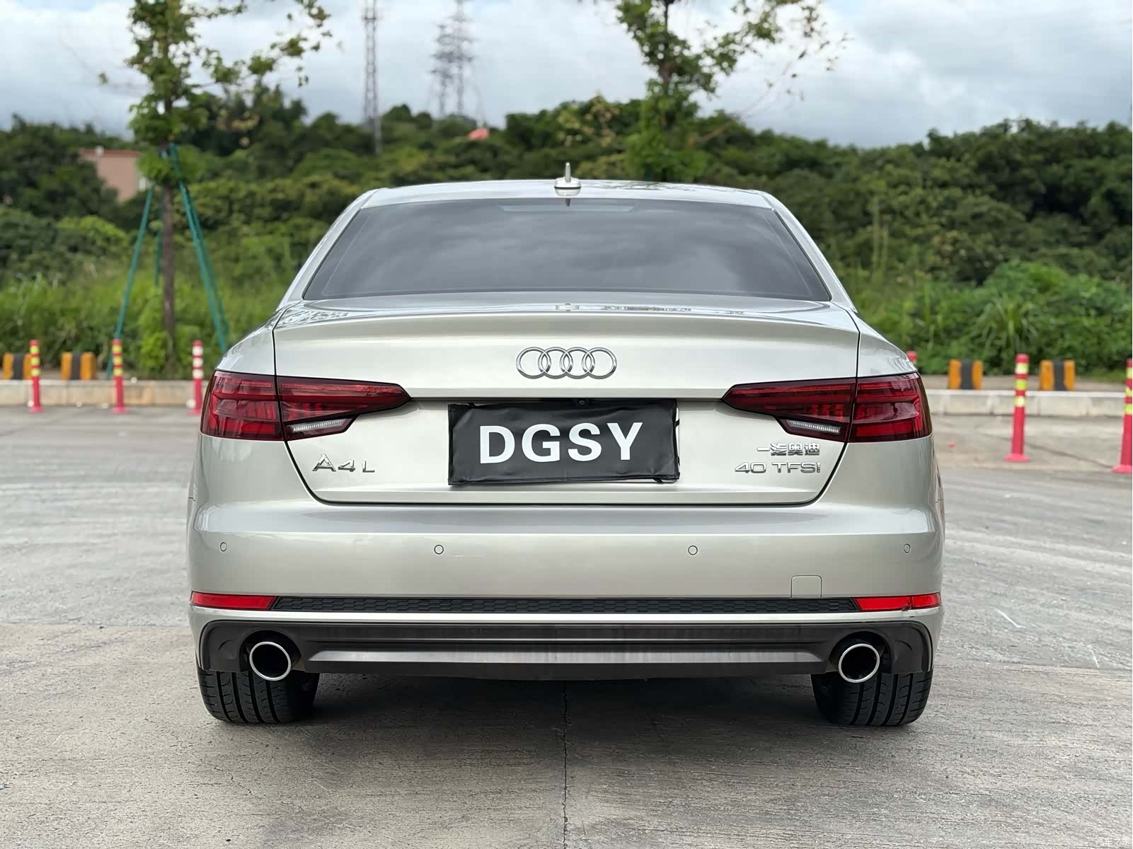 Audi A4L, 2018 28