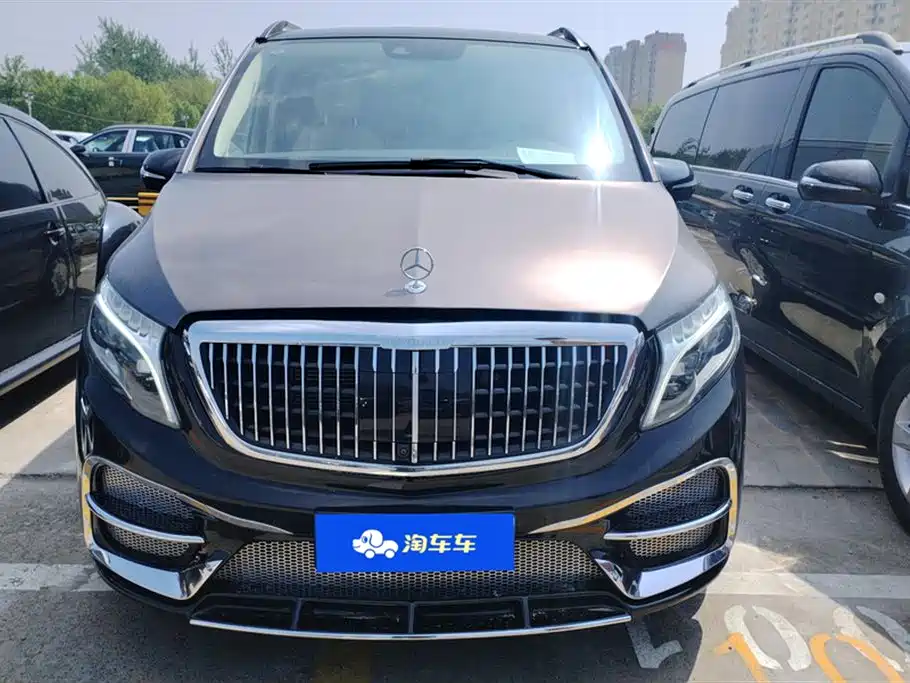Mercedes-Benz V-class