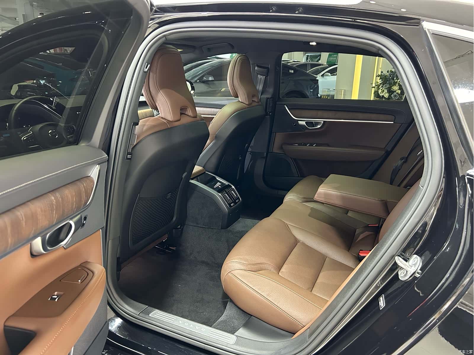 Volvo S90, 2023 9