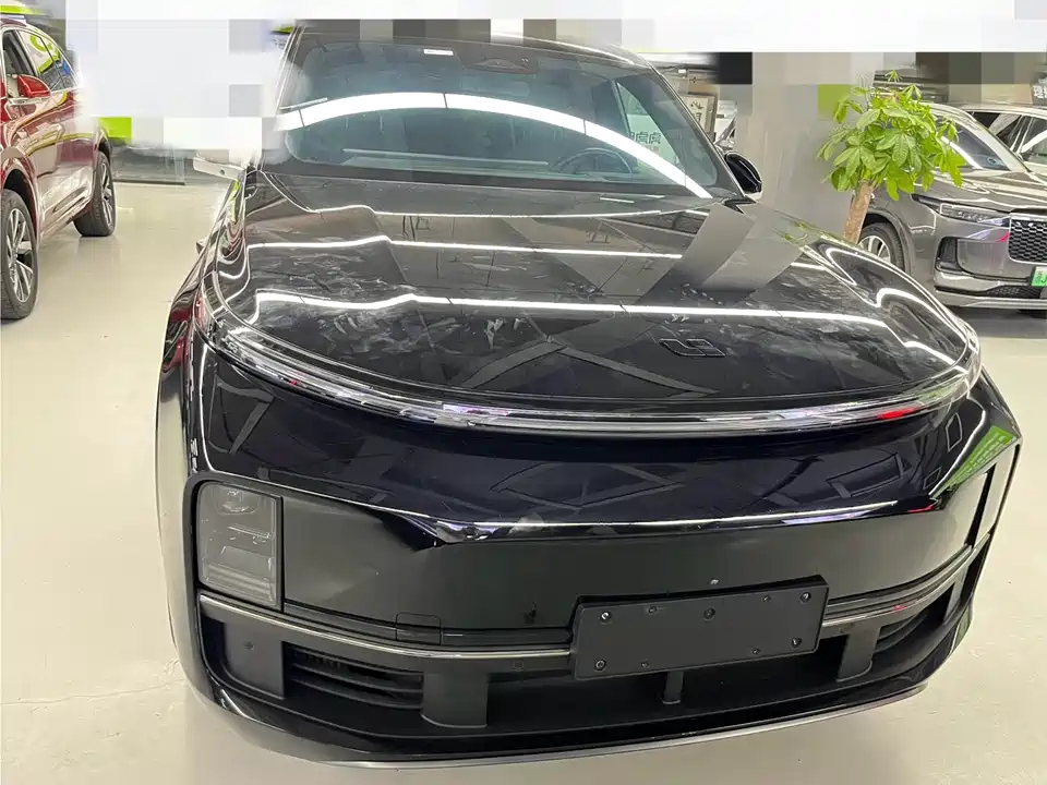 Li Auto Ideal L8