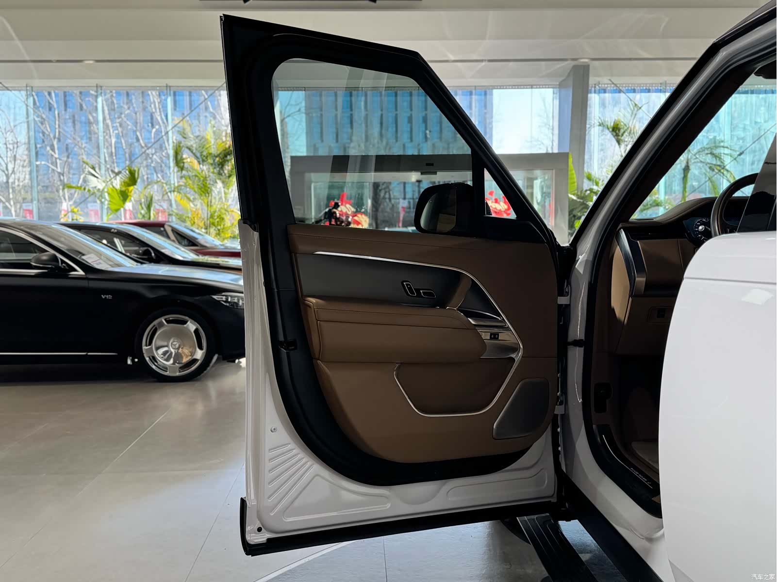 Land Rover Range Rover, 2024 9