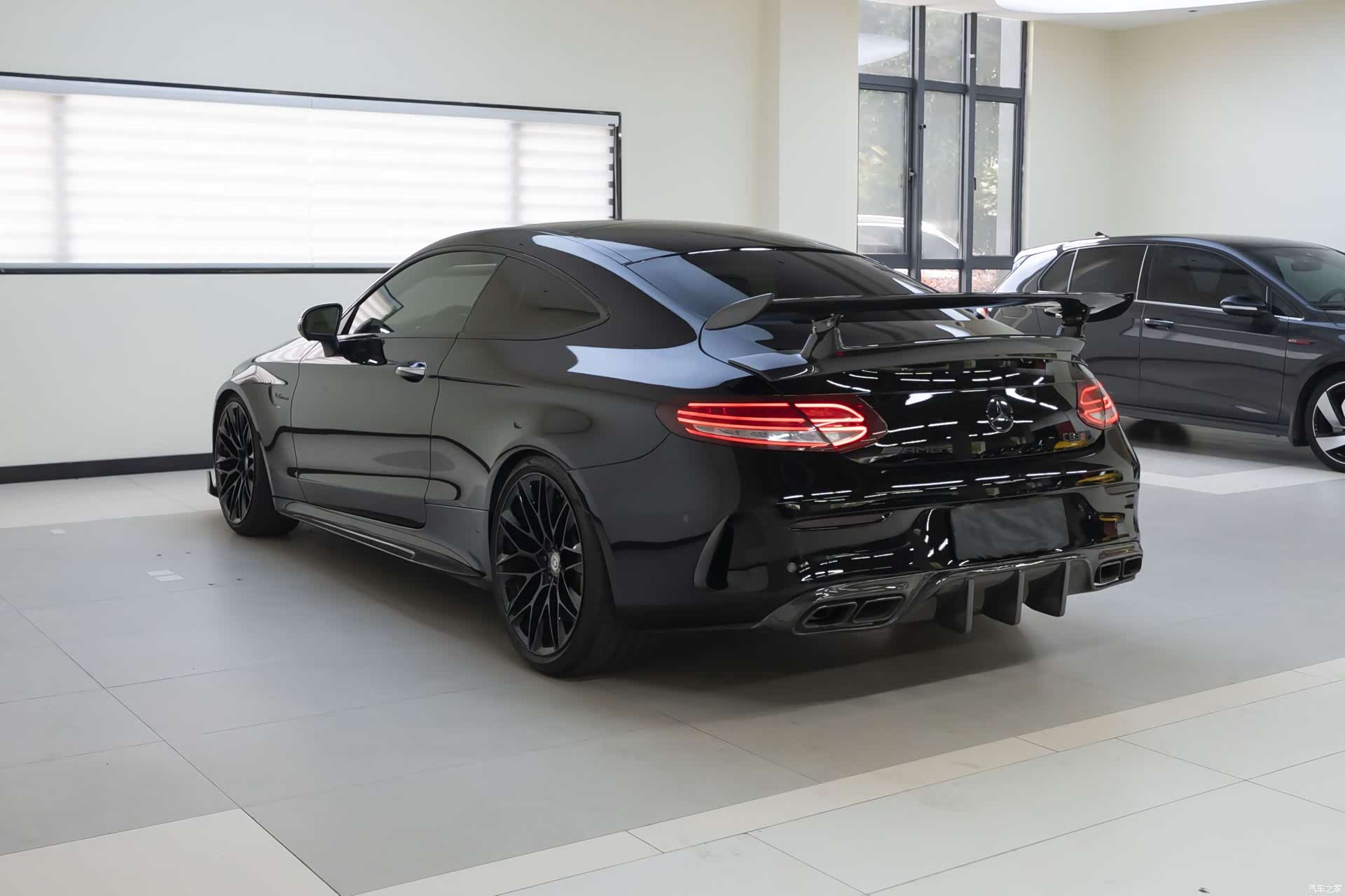 Mercedes-Benz C-Class, 2018 20