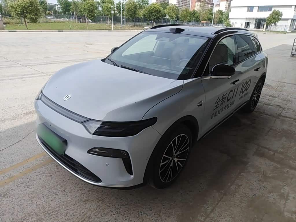 Leapmotor C11