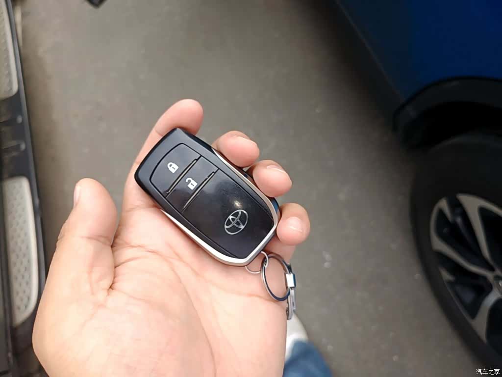 Toyota RAV4, 2018 9