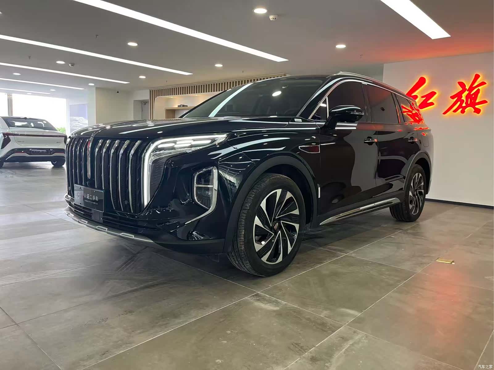 Hongqi HS7