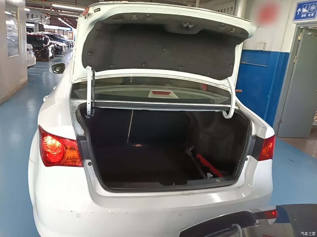 Roewe 350, 2015 19