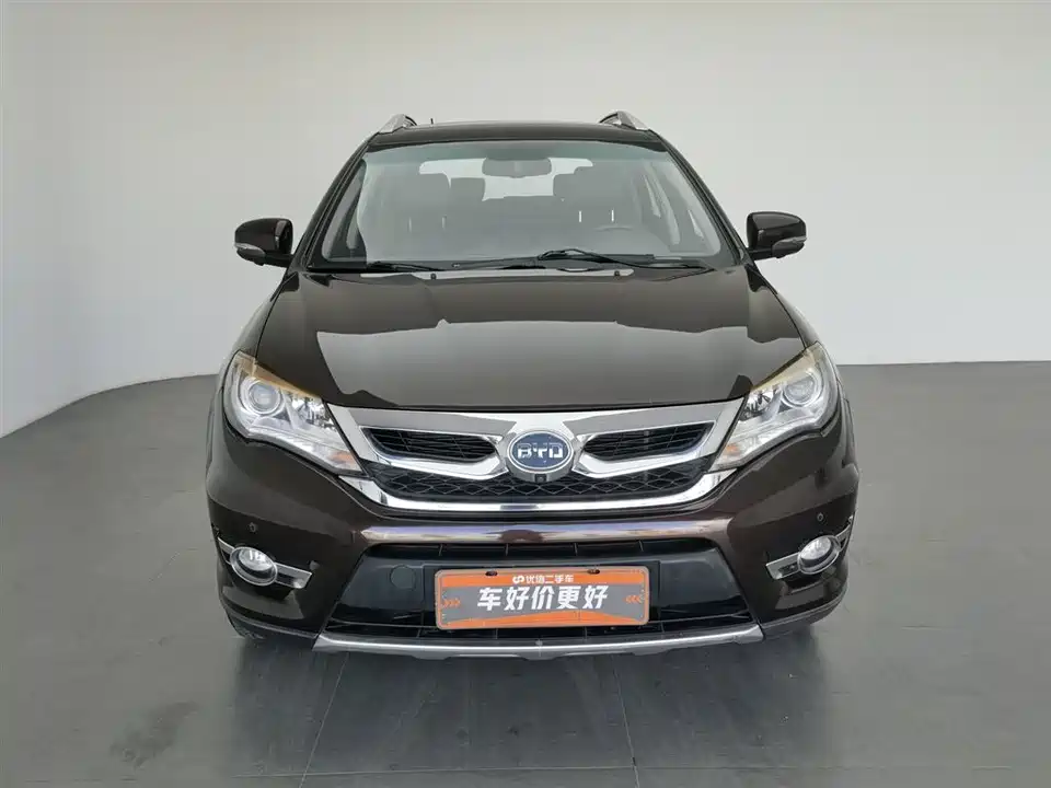BYD S7